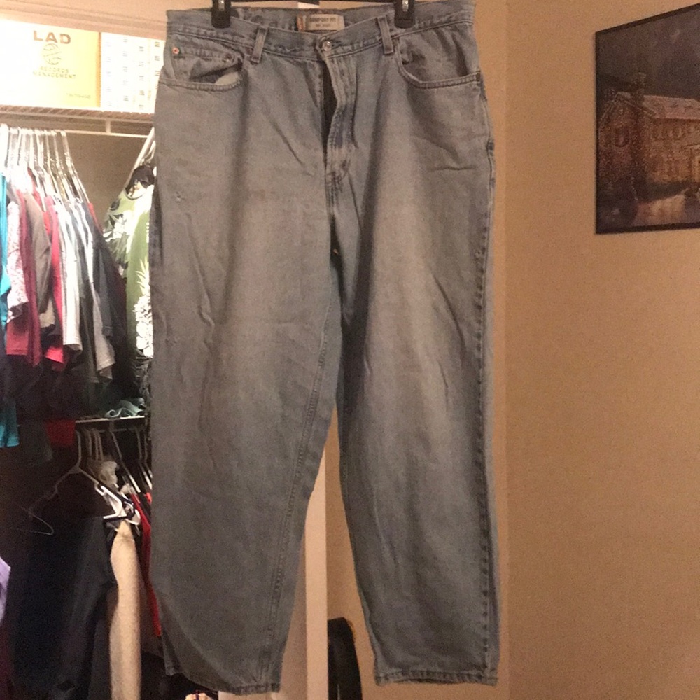 Men’s comfort fit jeans
